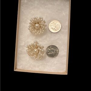 Faux pearl cluster earrings vintage style